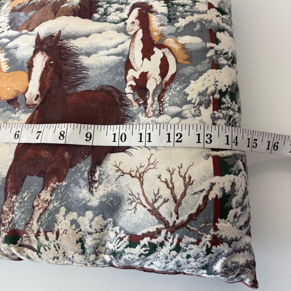 Wild Horses Cushion 14” Throw Pillow Ranch Southwestern Country Equine Stallions - Picture 3 of 8